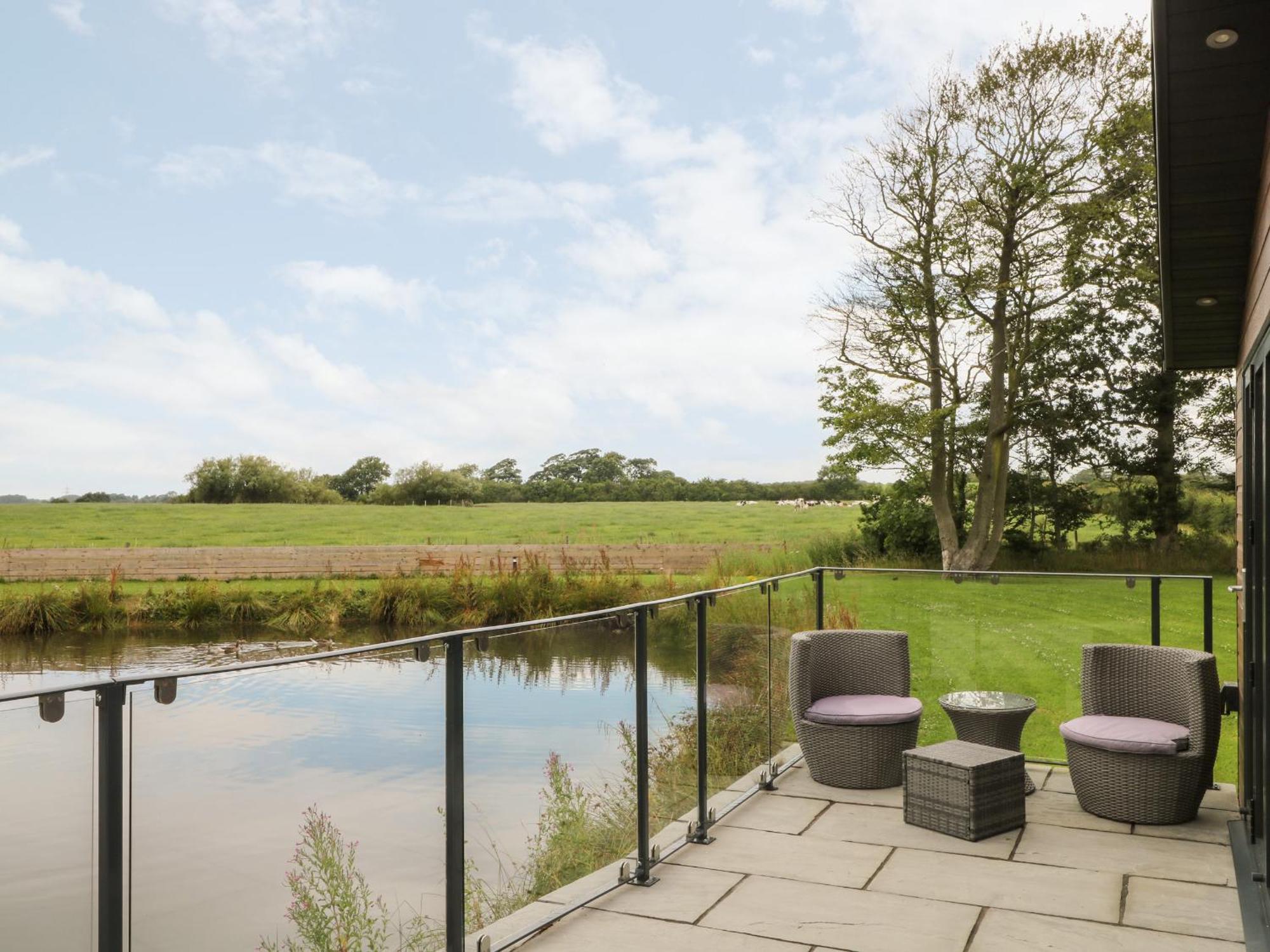 Villa Henry Haven Preston  Exterior foto